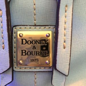 Dooney and bourke purse